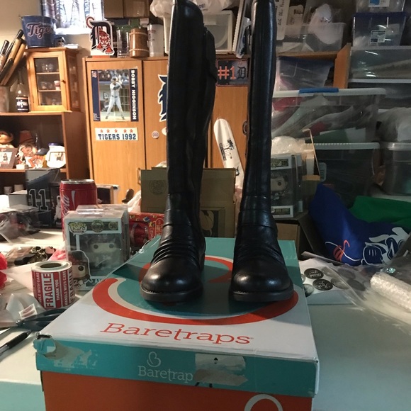 baretraps wide width